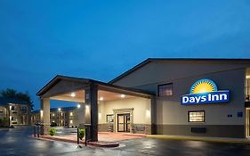 Days Inn & Suites By Wyndham Athens